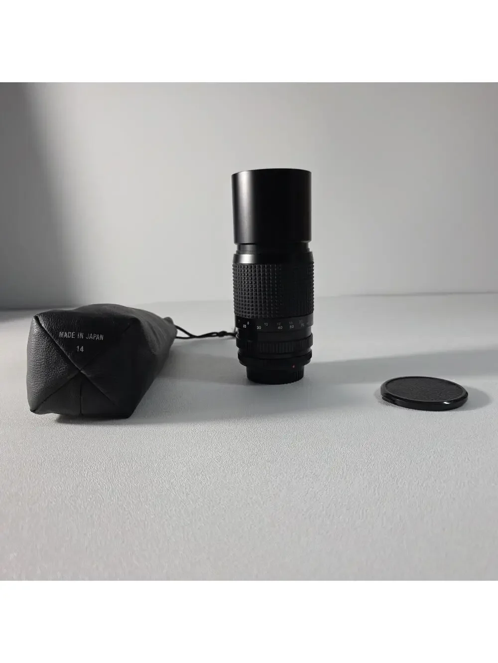 Tokina RMC 300mm f5.6 Telephoto Lens W/Caps & Soft Case